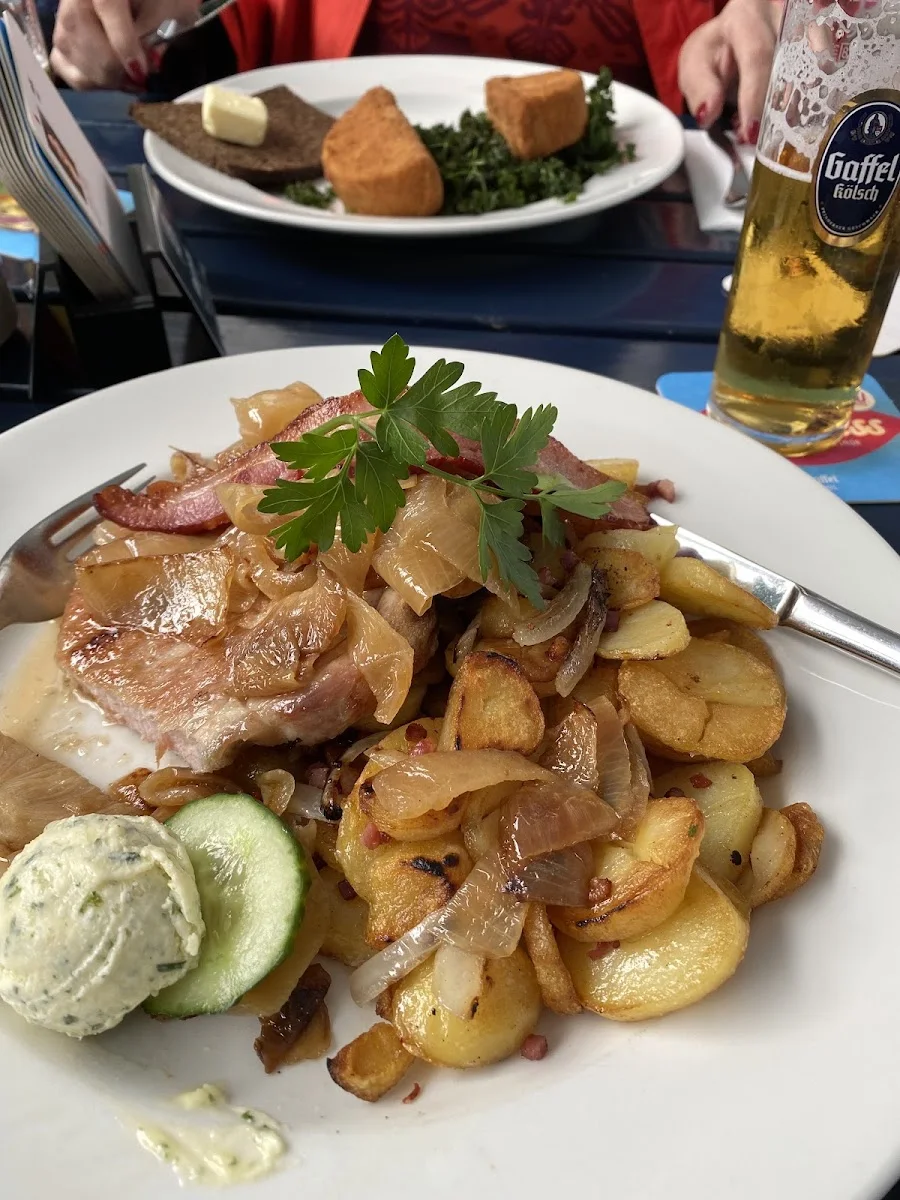 Brauhaus Goldener Pflug – Schnitzel in Köln, Nordrhein-Westfalen