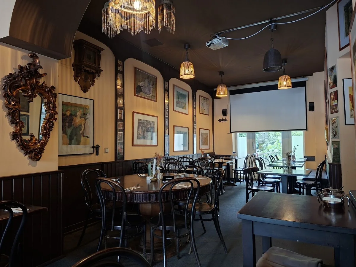Restaurant Pizzeria Ali Baba – Atmosphäre in Berlin
