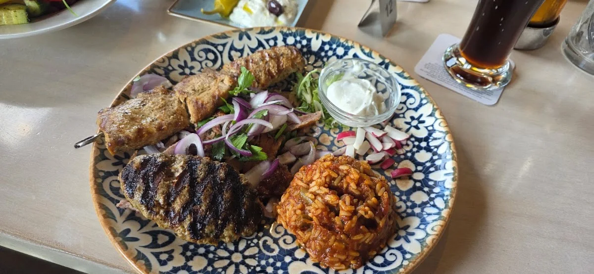 Taverna Kreta Meer München – Essen und Trinken in München, Bayern
