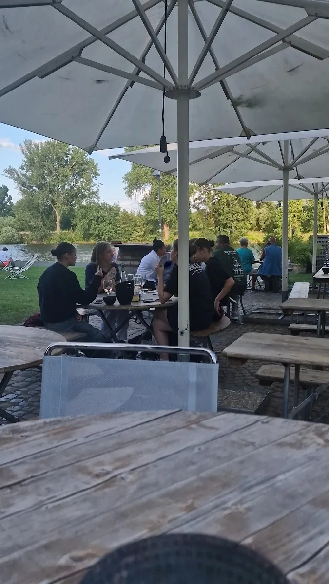 Alte Schiffsmeldestelle – Bar in Frankfurt am Main, Hessen