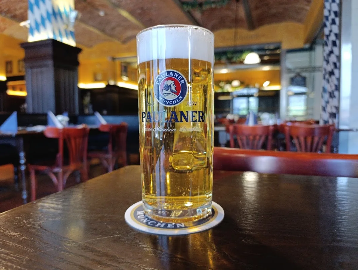 Paulaner im Spreebogen – Bier in Berlin