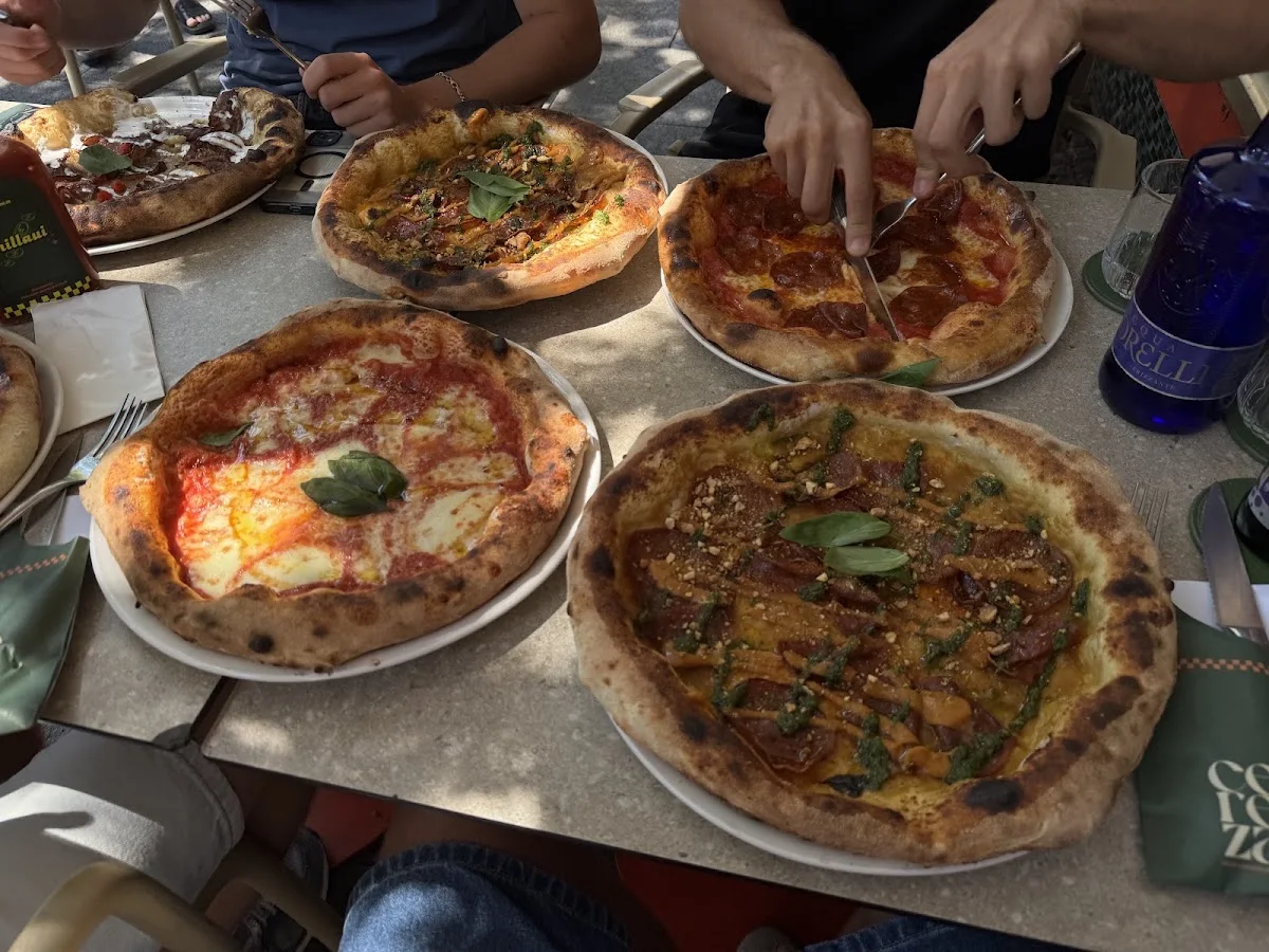 cereza pizza - frankfurt – Café in Frankfurt am Main, Hessen
