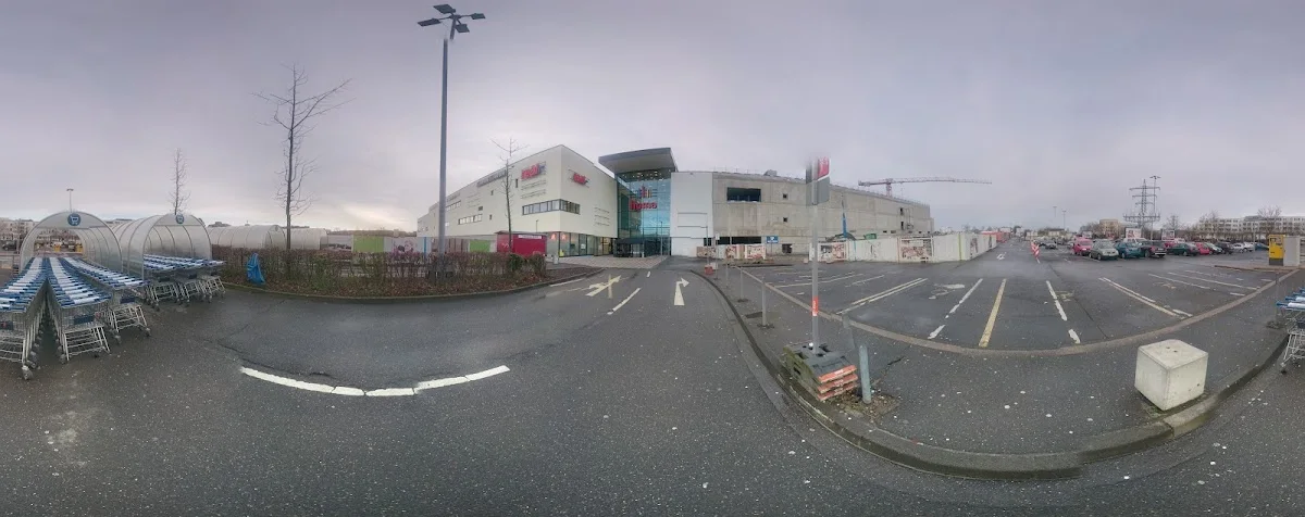 HUMA Shopping & Outlet – Street View & 360°-Fotos in Sankt Augustin, Nordrhein-Westfalen