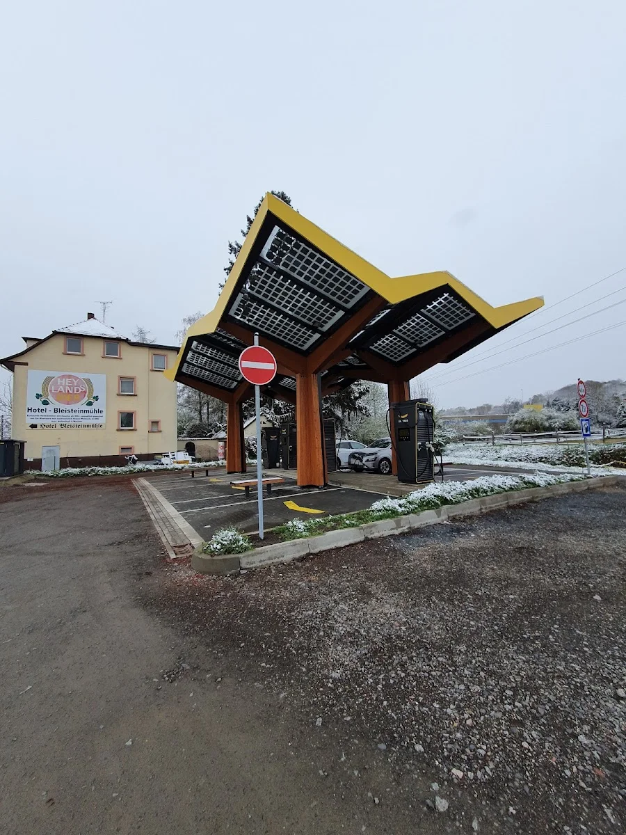 Fastned-Ladestation – Besucherfoto: mxkissnr in Goldbach, Bayern