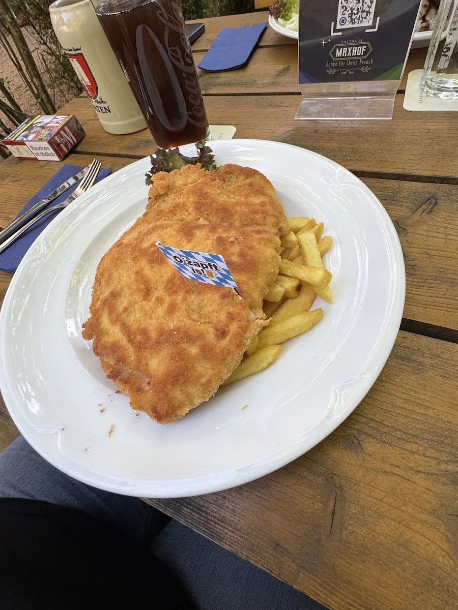 Gasthaus Maxhof – Schnitzel in München, Bayern