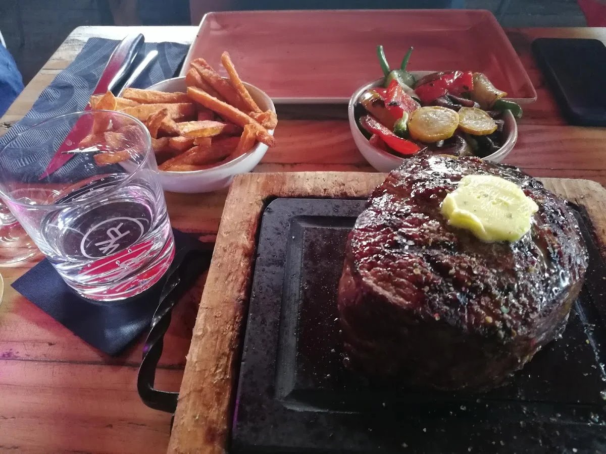 Thai and Turf City – Pommes frites in Frankfurt am Main, Hessen