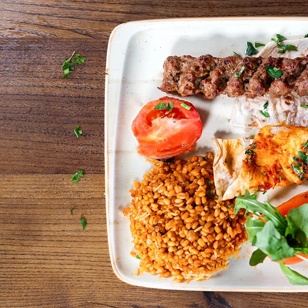 LOKMAM KÖZ – Kebab in Hamburg
