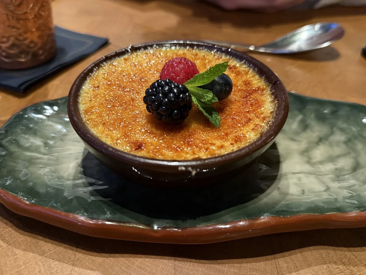 coast by east – Custard in Hamburg