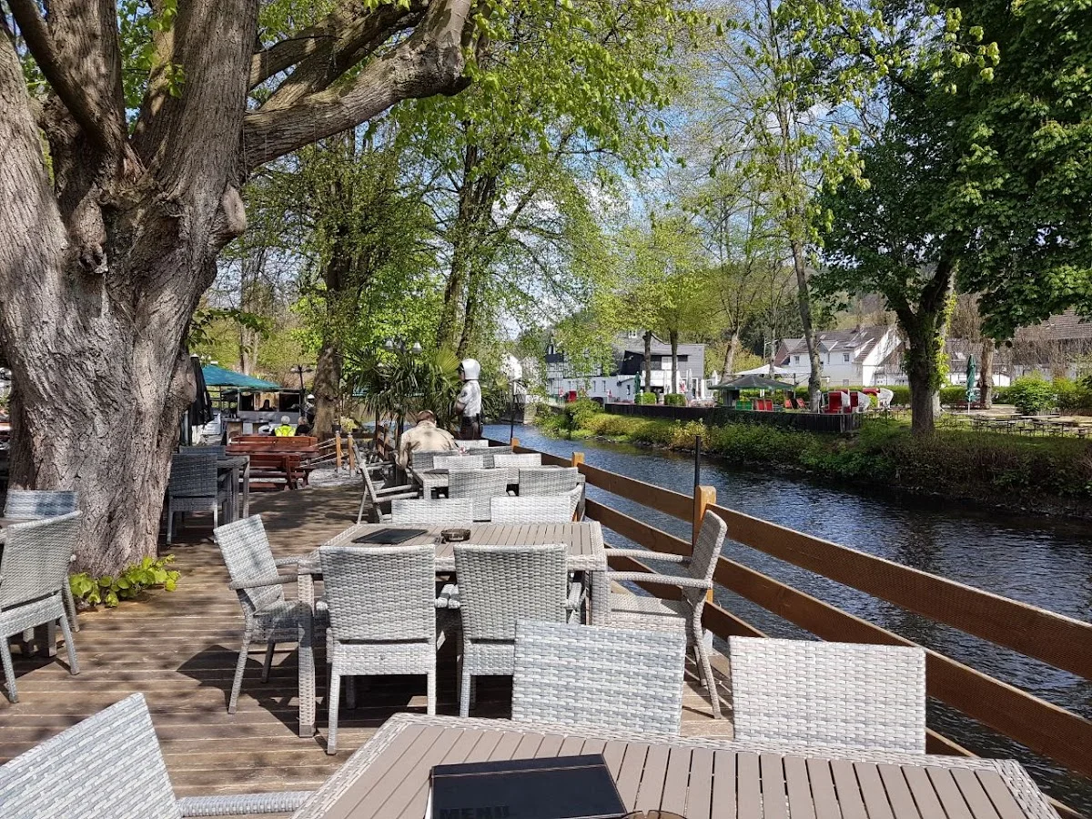 Café Hubraum – Atmosphäre in Solingen, Nordrhein-Westfalen