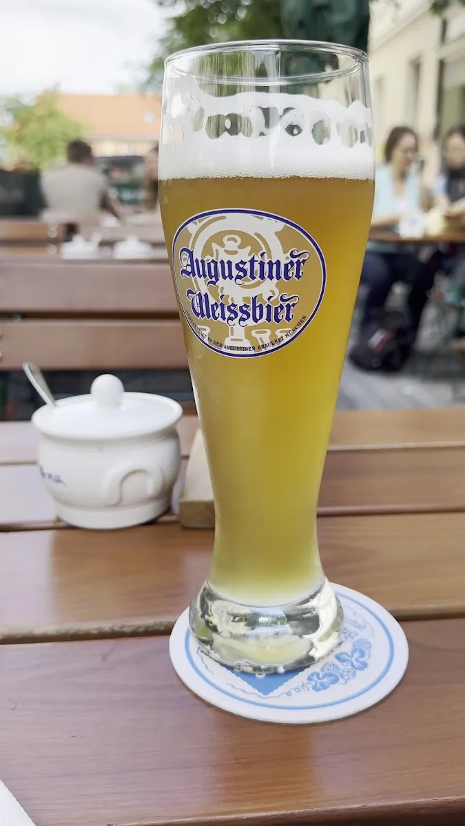 Augustiner Drei Mühlen – Bayerisches Restaurant in München, Bayern