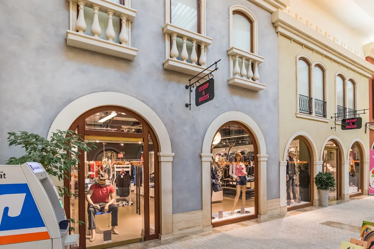 Mein Outlet & Shopping-Center – Vom Inhaber in Bremerhaven, Bremen