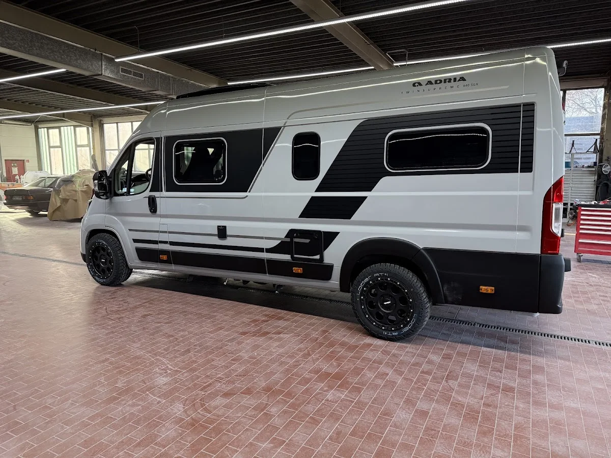 Bergische Wohnmobile GmbH – Parken in Burscheid, Nordrhein-Westfalen