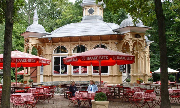 Waldbühne – Restaurant mit europäischer Küche in Bremen