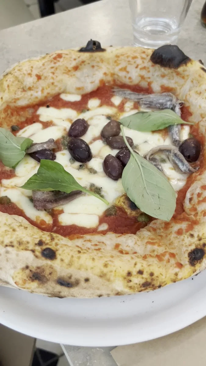 Capvin Berlin Rosenthaler – Pizza in Berlin