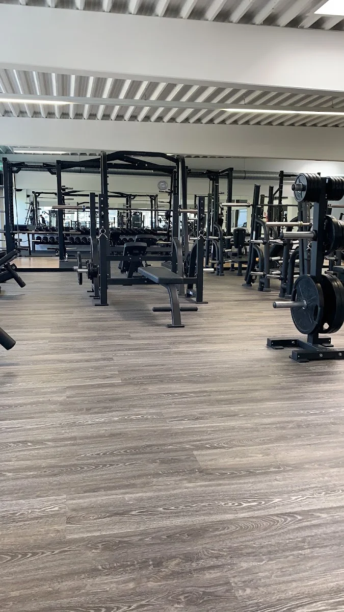 Body-Health-Fitness GmbH – Turnhalle in Solingen, Nordrhein-Westfalen