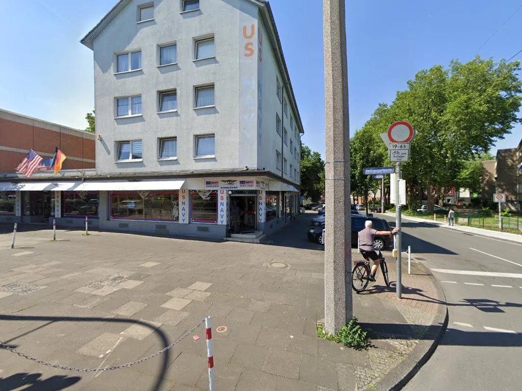 K. Stammschröer GmbH US-Navy-Shop – Street View & 360°-Fotos in Dortmund, Nordrhein-Westfalen