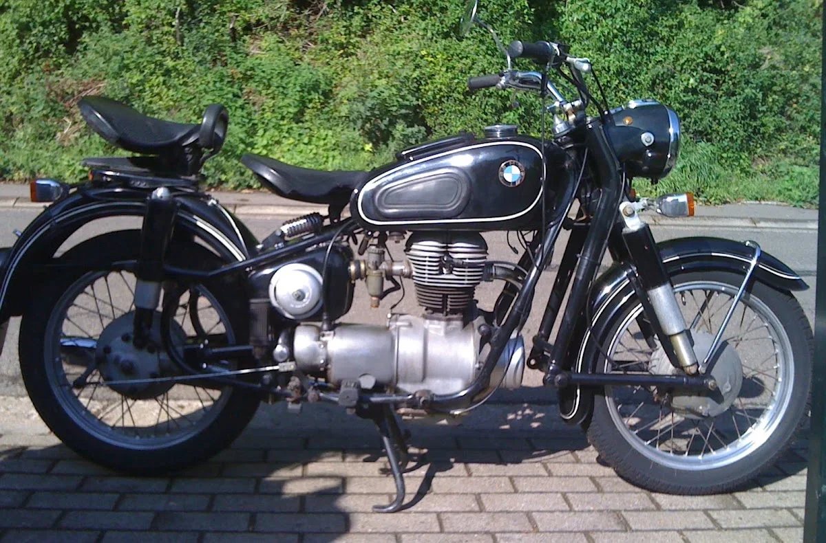 Mc P.S. Motorradwerkstatt – Besucherfoto: Ekhard Suckow in Düsseldorf, Nordrhein-Westfalen