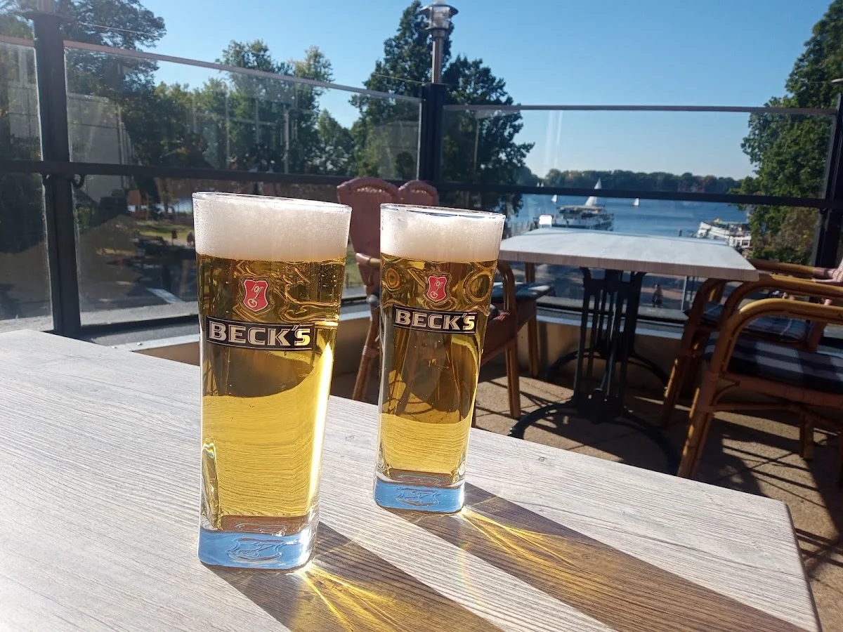 Tegeler Seeterrassen – Bier in Berlin