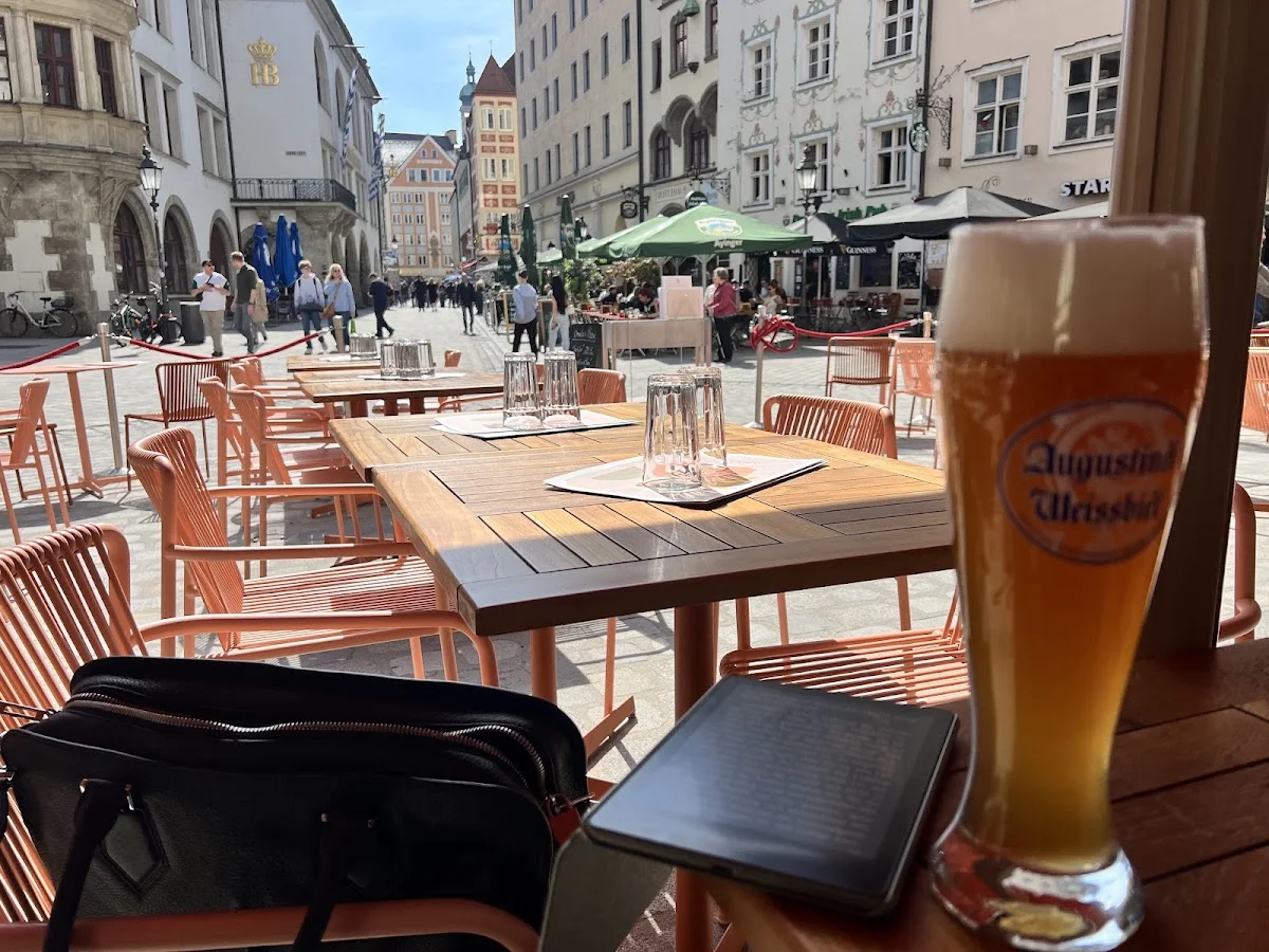 Augustiner am Platzl – Essen und Trinken in München, Bayern
