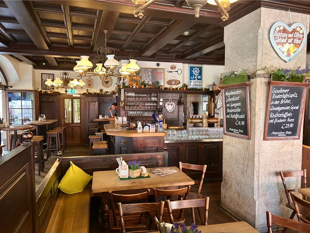 Augustiner am Platzl – Atmosphäre in München, Bayern