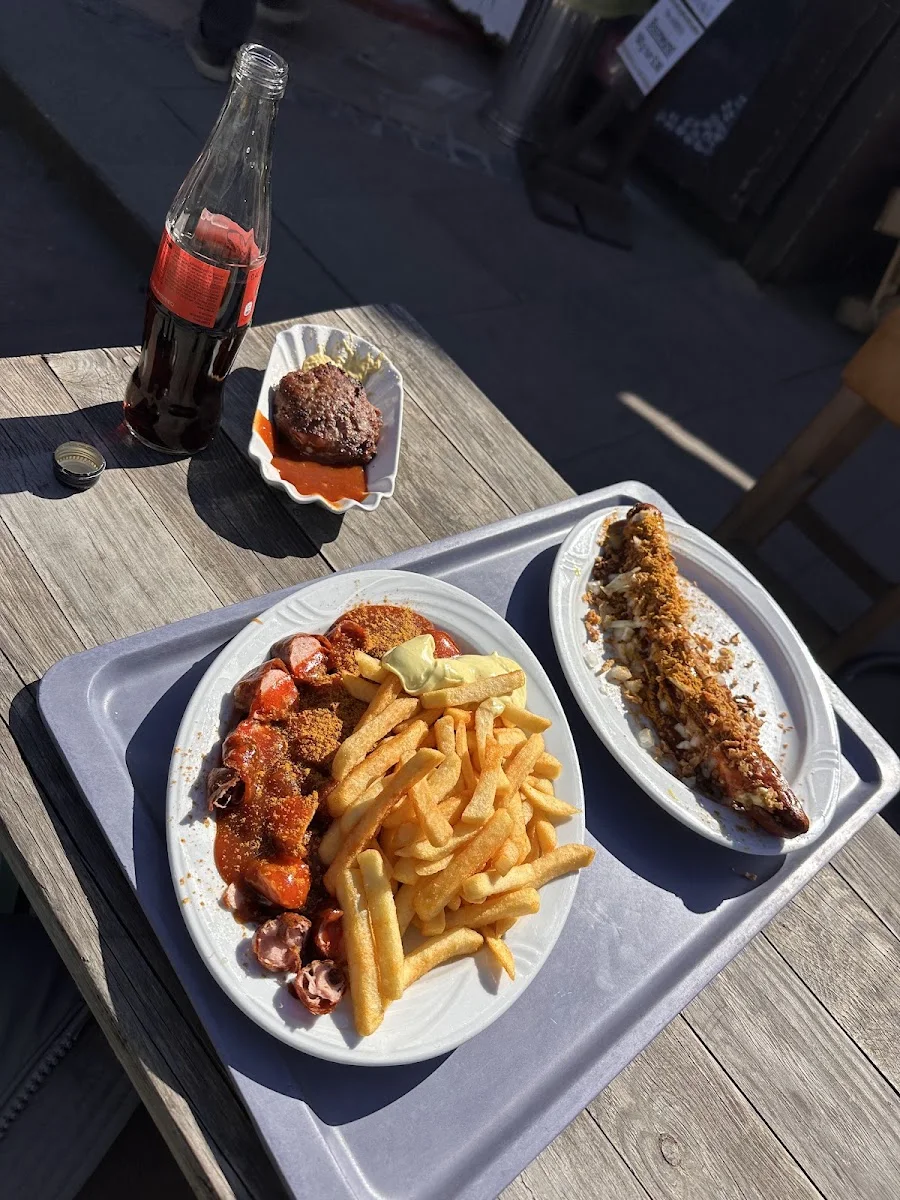 Bruzzelhütte – Currywurst in Hamburg