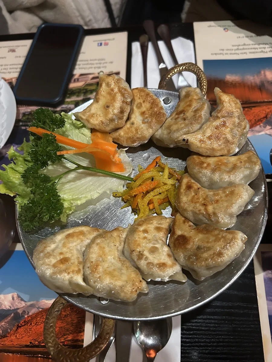 Tibet Restaurant Sülldorf – Teigtasche in Hamburg