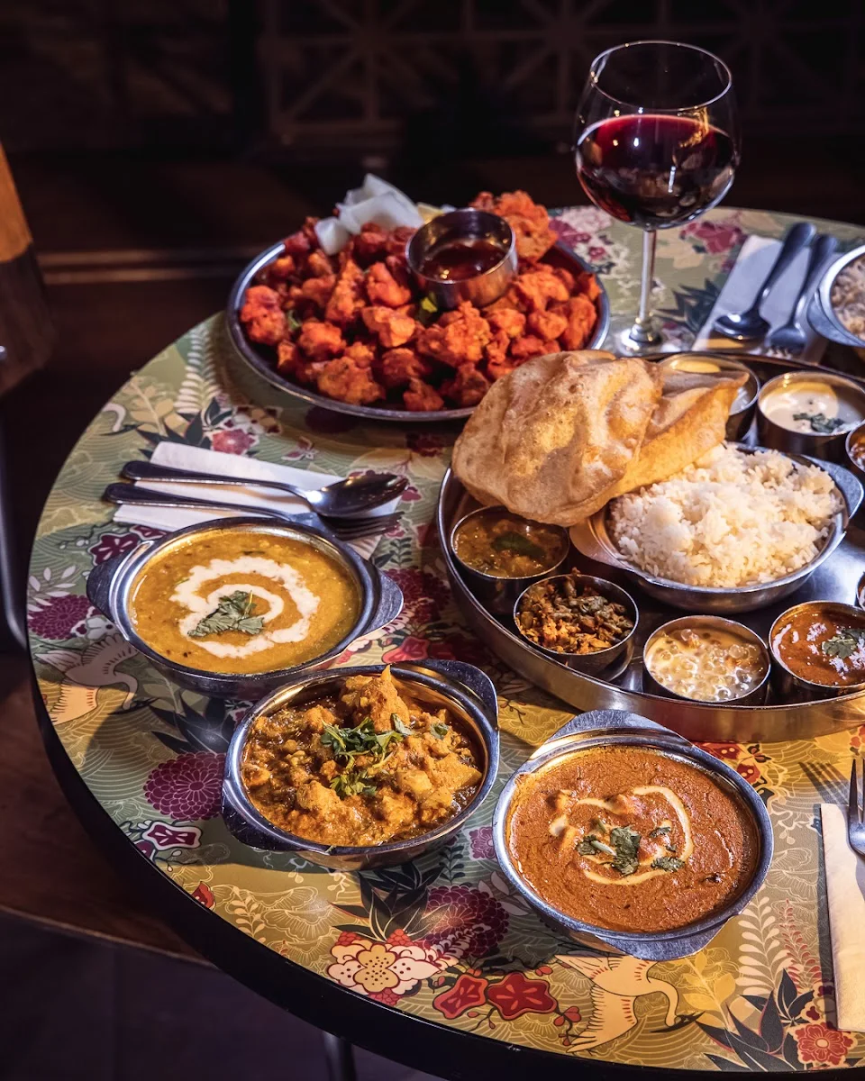 Saravanaa Bhavan – Essen und Trinken in Frankfurt am Main, Hessen