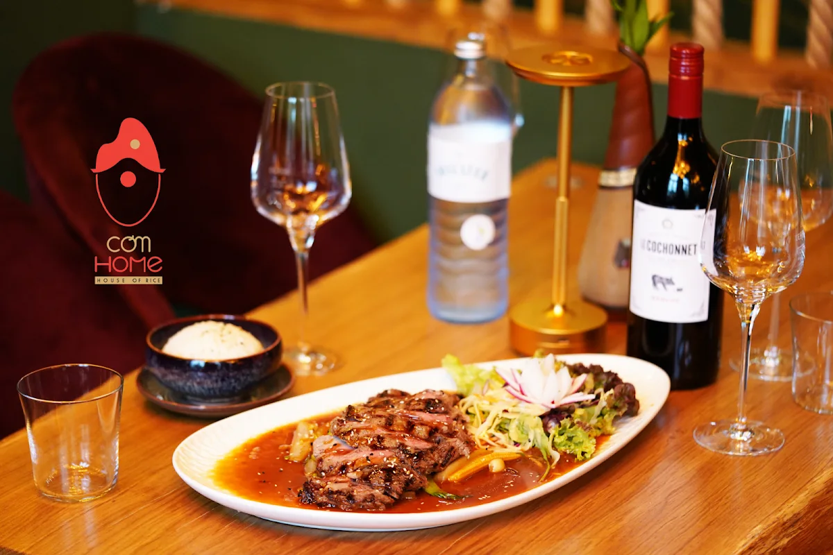 Comhome Restaurant – Essen und Trinken in Berlin