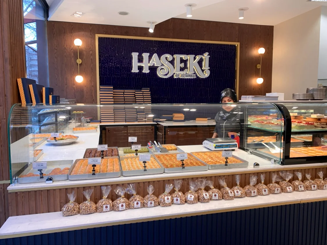Haseki – Atmosphäre in Karlsruhe, Baden-Württemberg