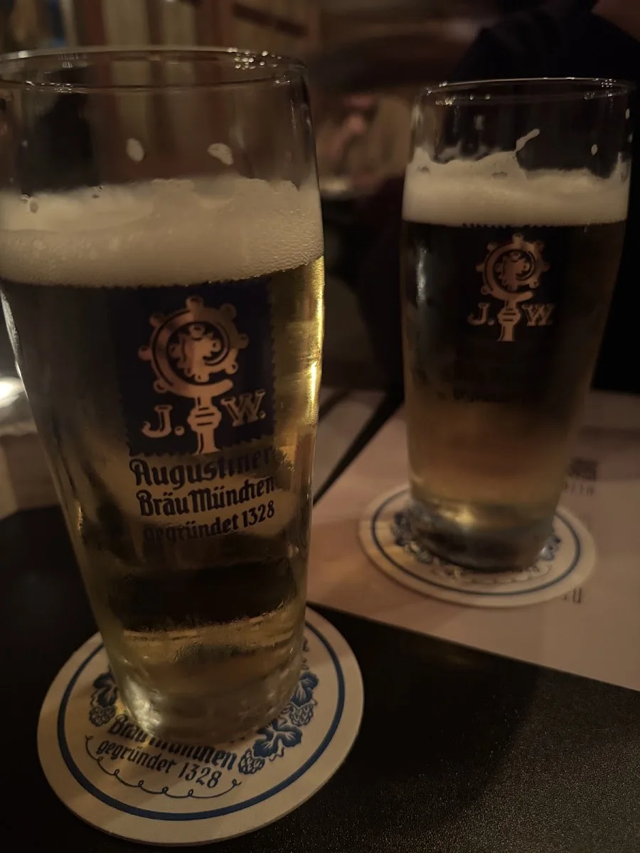 Servus Heidi – Apfelschaumwein in München, Bayern