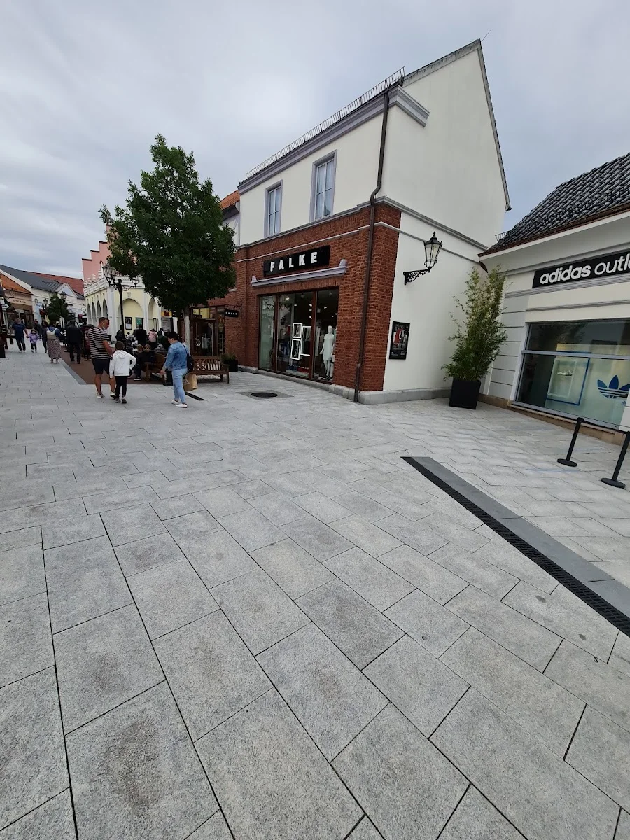 FALKE Outlet Store Berlin – Besucherfoto: Jens Müller in Wustermark, Brandenburg