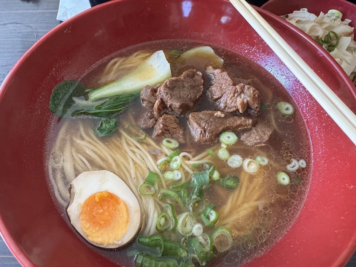 Max’s Beef Noodles – Essen und Trinken in München, Bayern