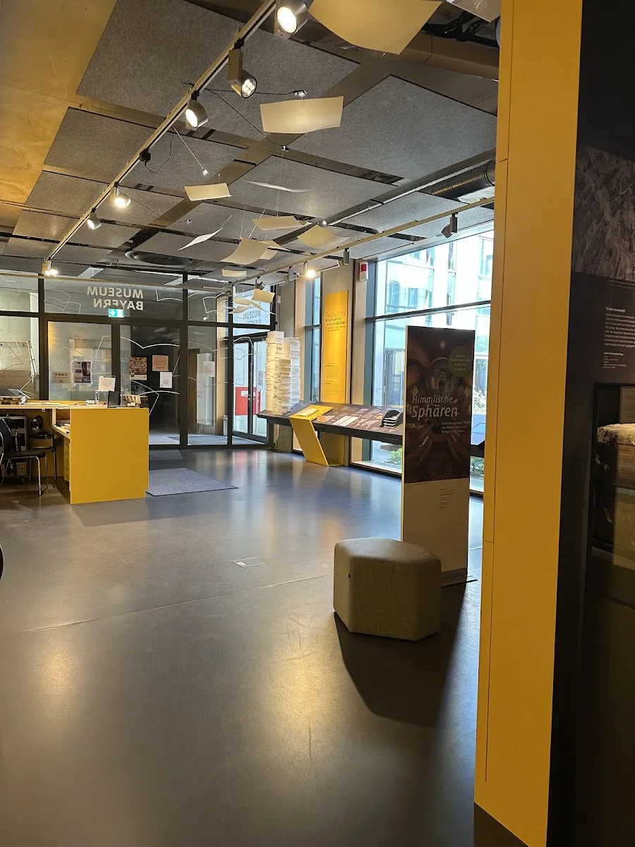 BIBEL MUSEUM BAYERN – Besucherfoto: Sabine Krauss in Nürnberg, Bayern