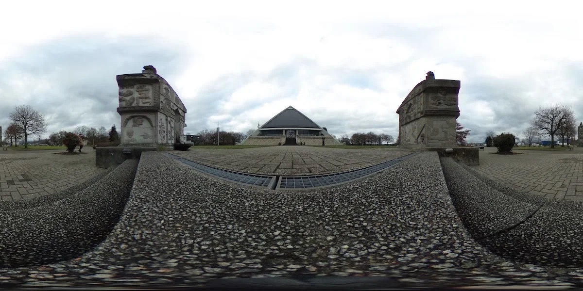 Autobahnkirche Sankt Christophorus, Baden-Baden – Street View & 360°-Fotos in Baden-Baden, Baden-Württemberg