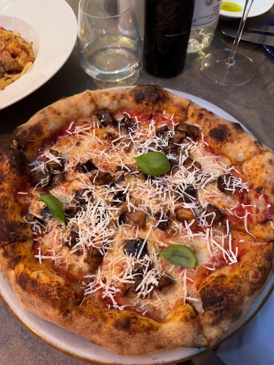 Gallo Nero – Pizza in Hamburg