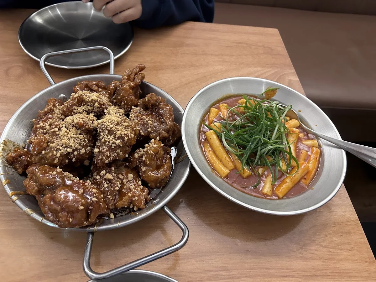 ChiKing City – Frittiertes Hähnchen auf koreanische Art in Frankfurt am Main, Hessen