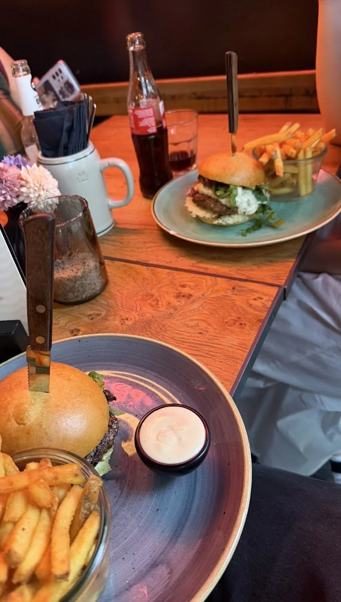 Hamburgerei EINS (Maxvorstadt) – Restaurant in München, Bayern