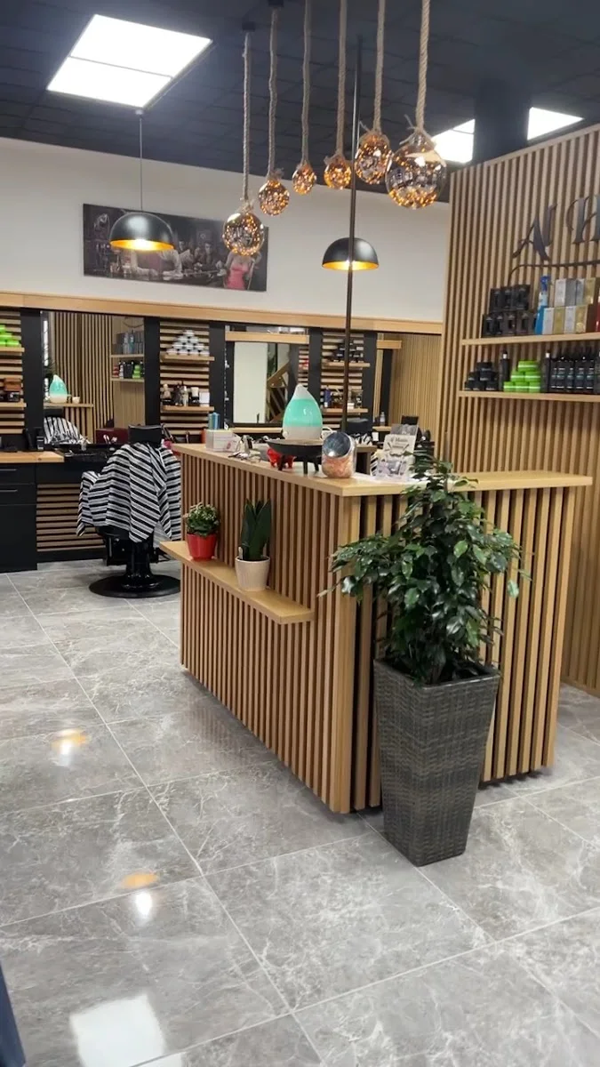 Al Hanin Friseursalon – Friseursalon in Neustadt am Rübenberge, Niedersachsen