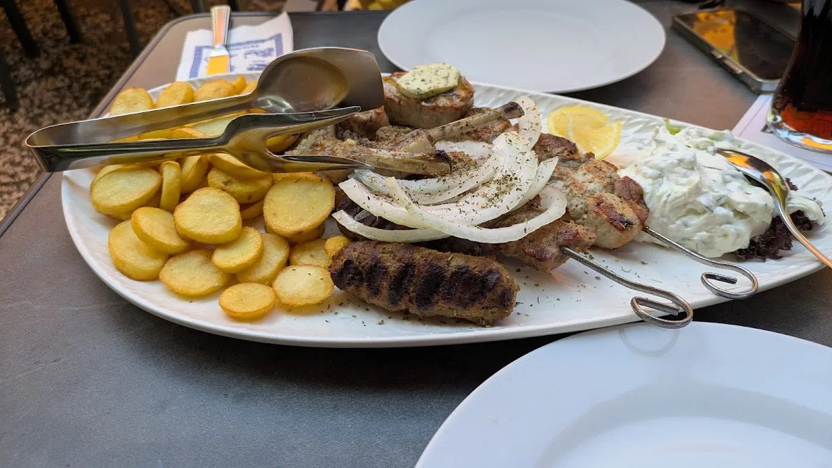 Restaurant Zur Waldau – Griechisches Restaurant in Frankfurt am Main, Hessen