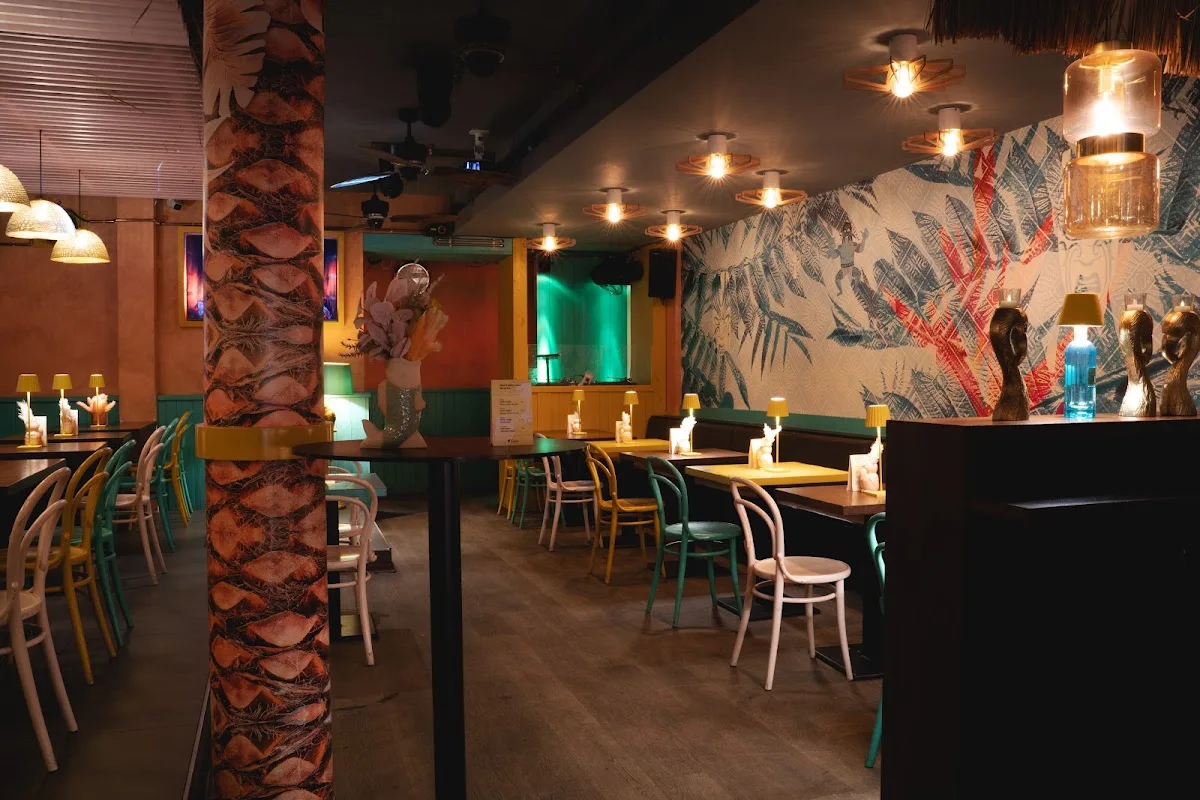 Kiwis – Restaurant • Bar • Events – Atmosphäre in Frankfurt am Main, Hessen