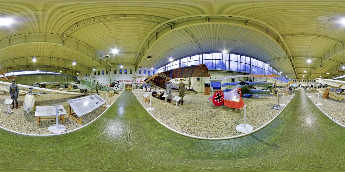 Militärhistorisches Museum der Bundeswehr - Flugplatz Berlin-Gatow – Street View & 360°-Fotos in Berlin