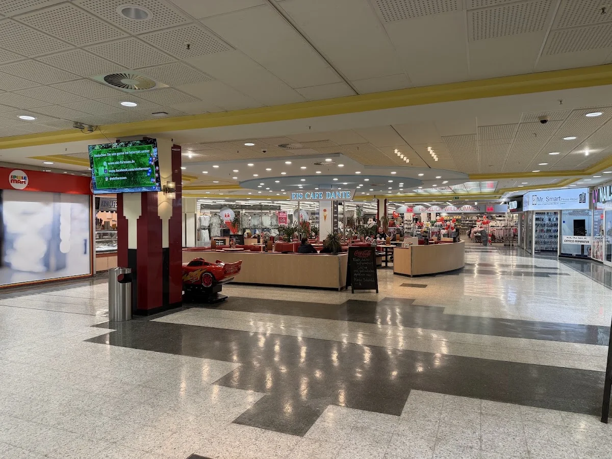 Einkaufstreffpunkt Farmsen – Besucherfoto von Toby F. Photography in Hamburg