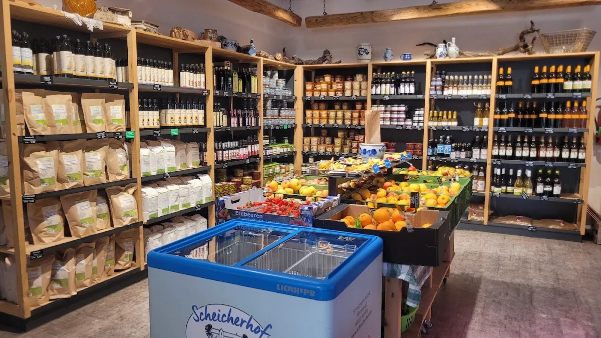 Zehmerhof Hofladen & Café Gelting – Innenansichten in Pliening, Bayern