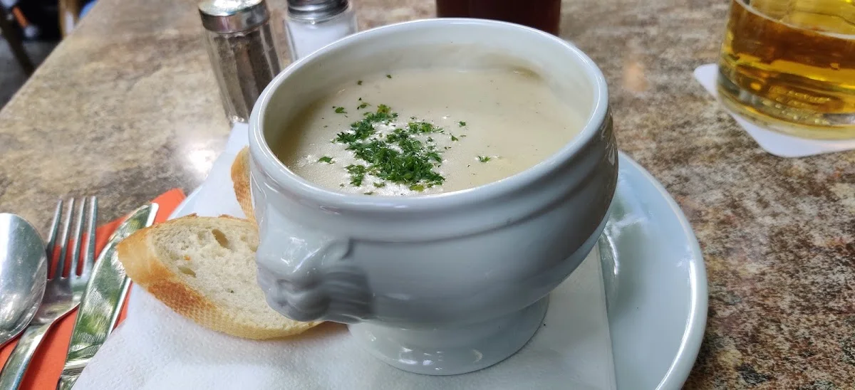 Restaurant Elefant – Clam Chowder in Berlin