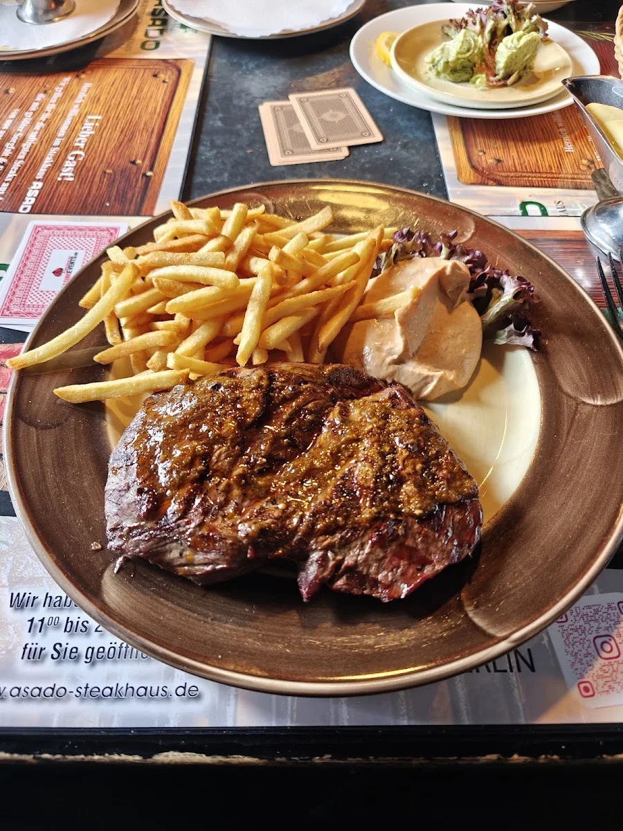 ASADO Steakhaus – Pommes frites in Berlin