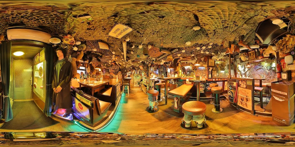 Das KLO – Erlebniskneipe Berlin – Street View & 360°-Fotos in Berlin