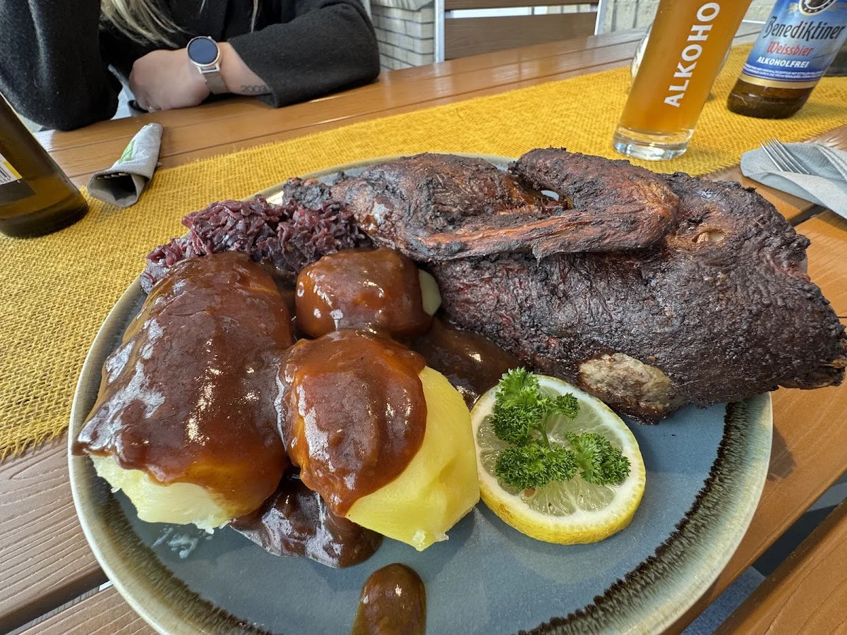 Die Schnitzelfabrik Hesel – Sauerbraten in Hesel, Niedersachsen