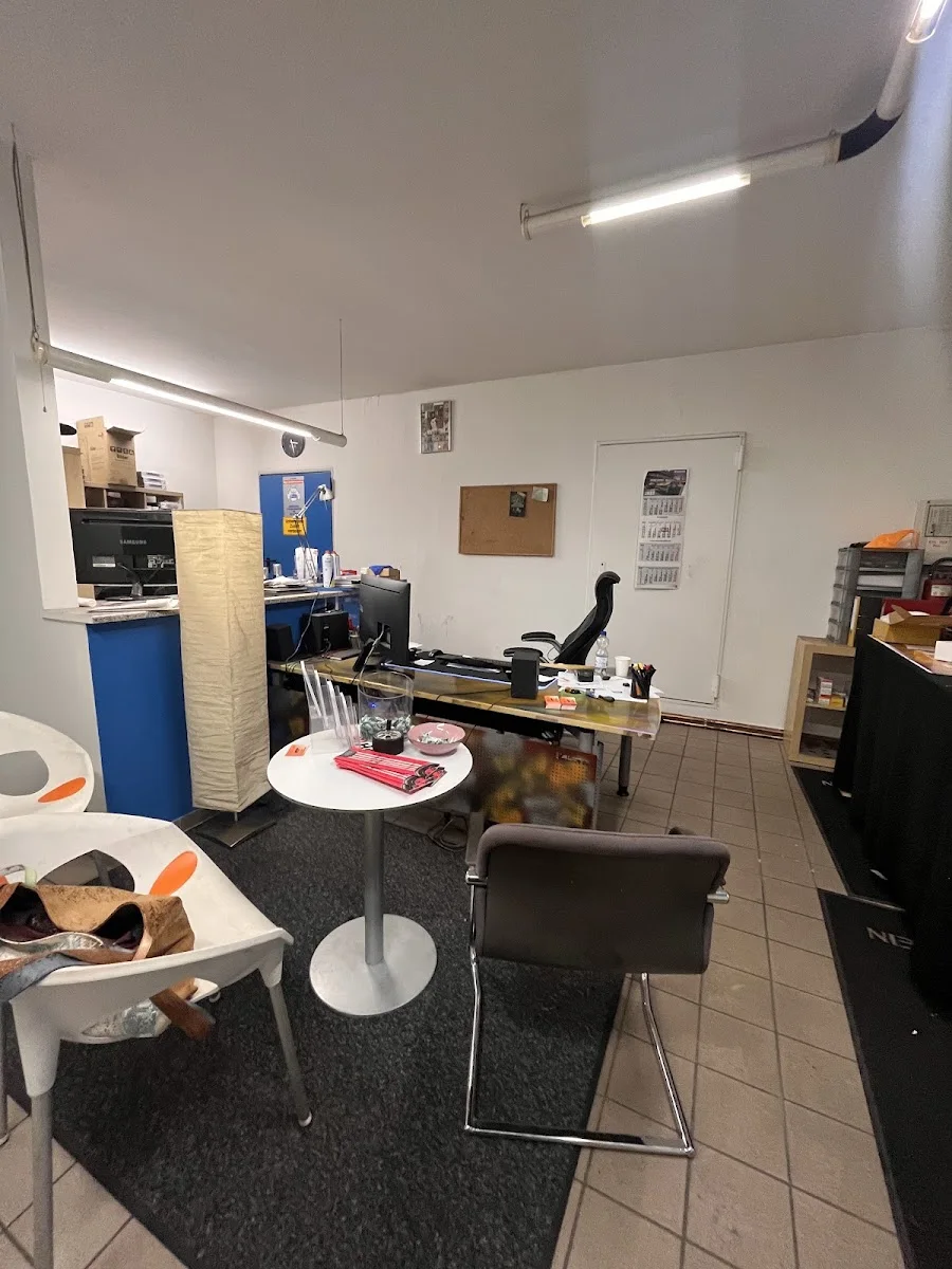 Reifendiscount-Berlin – Besucherfoto: Cbarly in Berlin