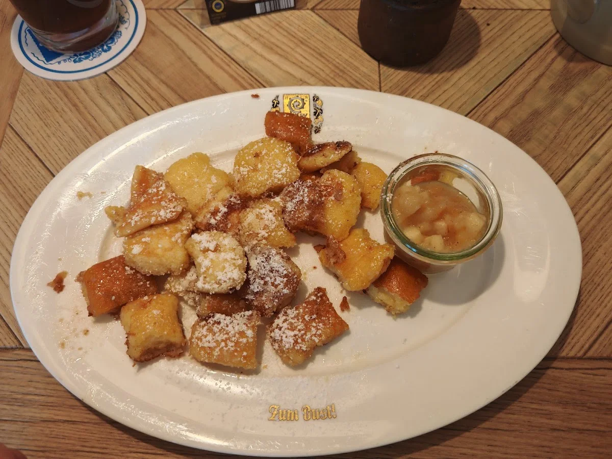 Stiftungsgasthaus Zum Gustl – Kaiserschmarrn in München, Bayern