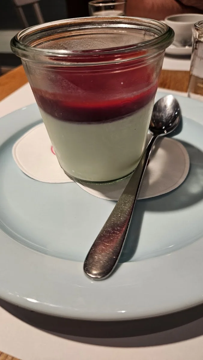 mama trattoria Berlin Mitte – Panna cotta in Berlin